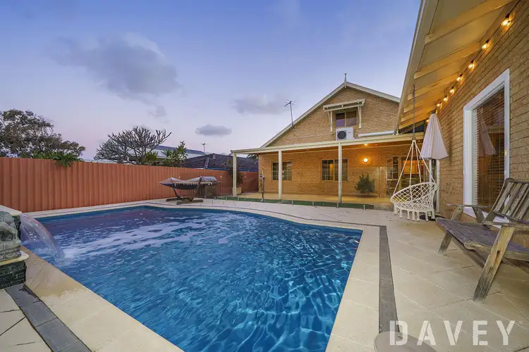 17 Barratt Street, North Beach WA 6020