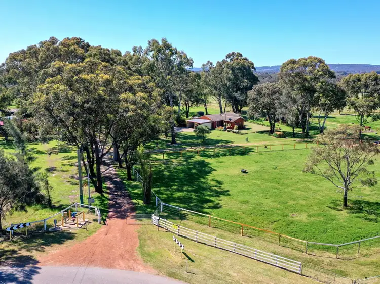 364 Summerfield Road, Mardella WA 6125
