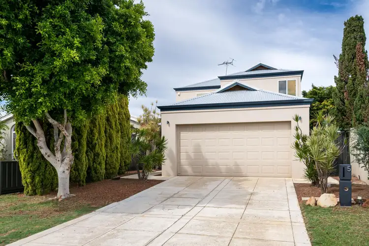 Main view of Homely house listing, 5 Clevedon Place, Kallaroo WA 6025