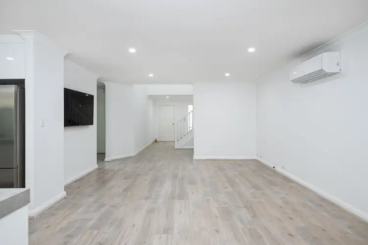 Fourth view of Homely house listing, 5 Clevedon Place, Kallaroo WA 6025