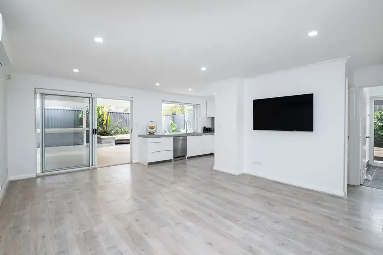Fifth view of Homely house listing, 5 Clevedon Place, Kallaroo WA 6025