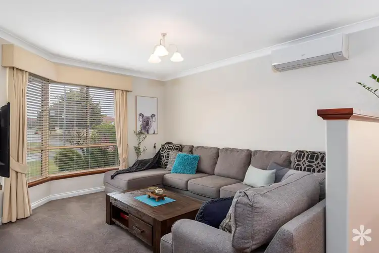 Sixth view of Homely house listing, 1 Huron Court, Leeming WA 6149
