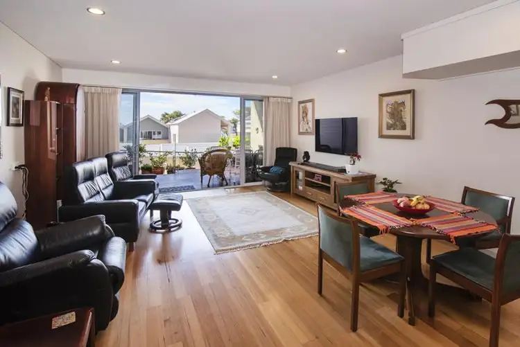 Fifth view of Homely apartment listing, 17/6 Manning, Augusta WA 6290