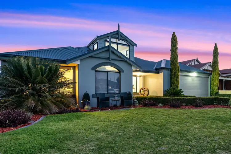 3 Kylee Close, South Guildford WA 6055