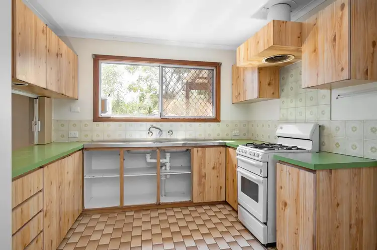 Sixth view of Homely house listing, 24 Hoover Street, Leonora WA 6438