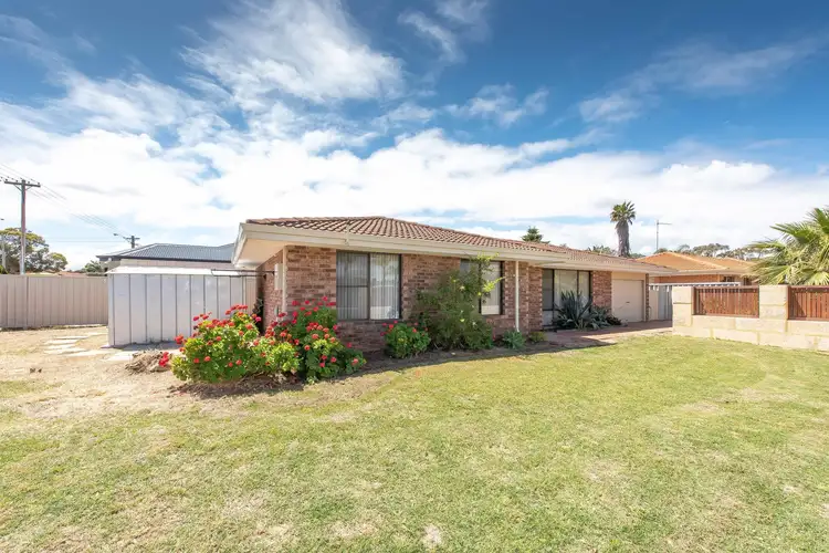 Second view of Homely house listing, 2 Tranby Court, Beldon WA 6027