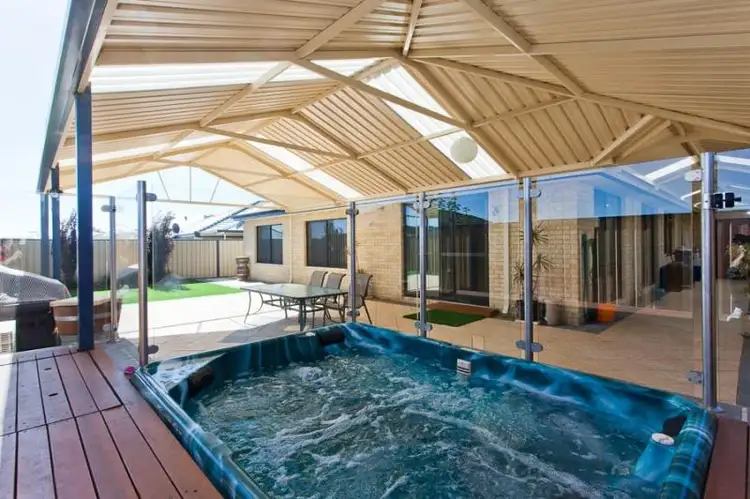Second view of Homely house listing, 6 Ardea Way, Tapping WA 6065