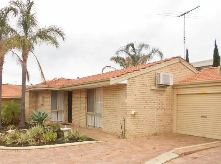 2/43 Weaponess Rd, Scarborough WA 6019