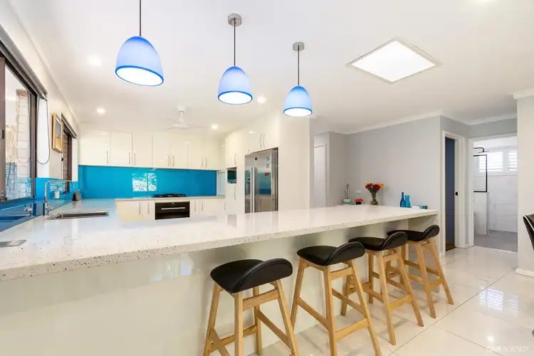 4 Carterton Place, Padbury WA 6025