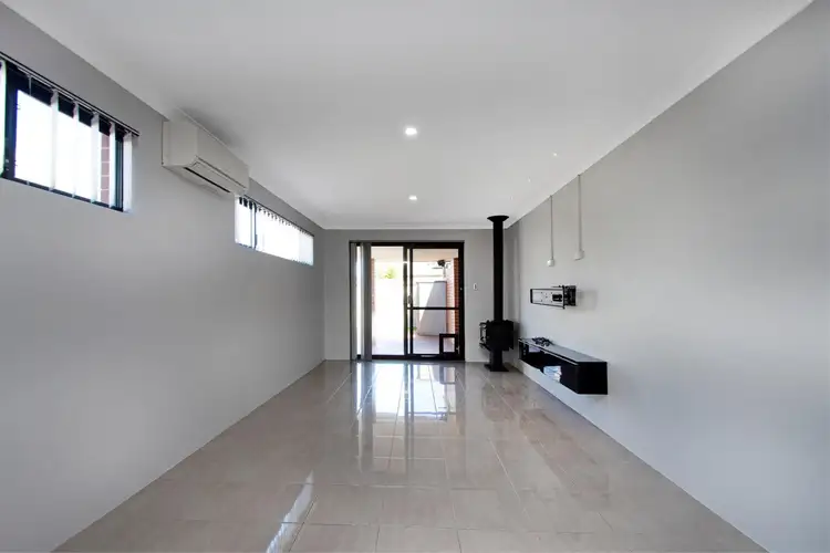 Seventh view of Homely house listing, 33 Grassdale Parkway, Ellenbrook WA 6069