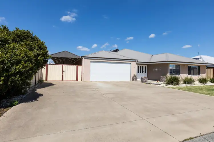 Second view of Homely house listing, 8 Hedges Place, Burekup WA 6227