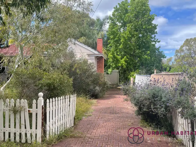 6 Gawler Way, Calista WA 6167