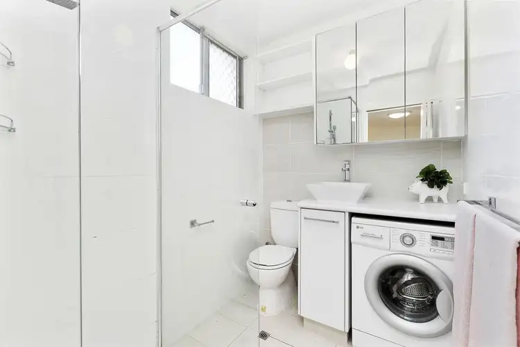 Sixth view of Homely unit listing, 1/19 Currie Street, Jolimont WA 6014