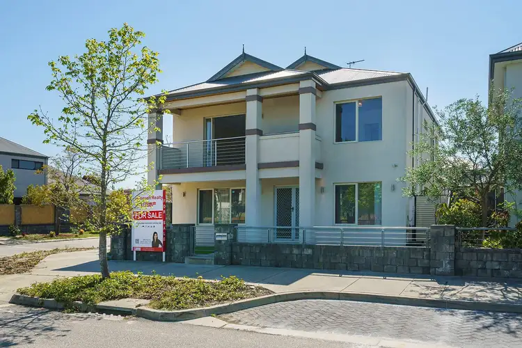 9 Cambridge Promenade, Canning Vale WA 6155