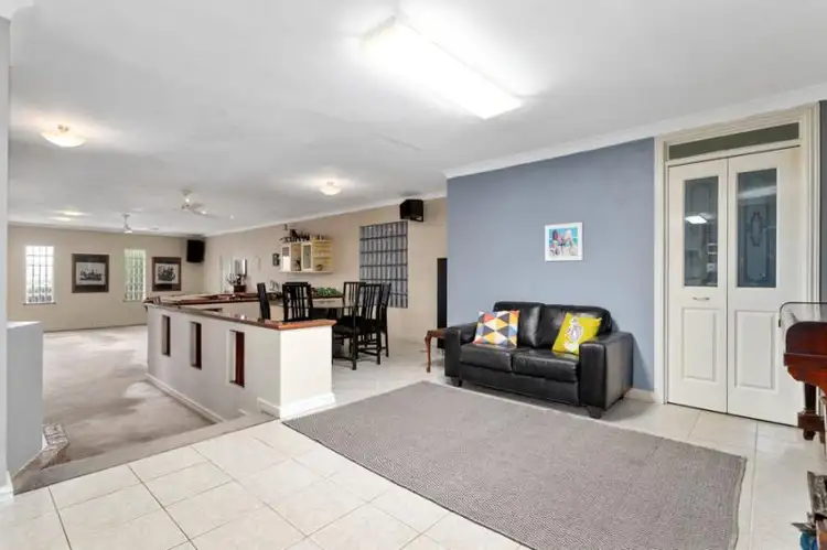 Fourth view of Homely house listing, 10 Burham Court, Marangaroo WA 6064