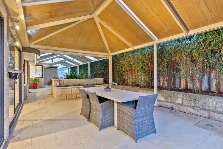 8 Turnberry Way, The Vines WA 6069
