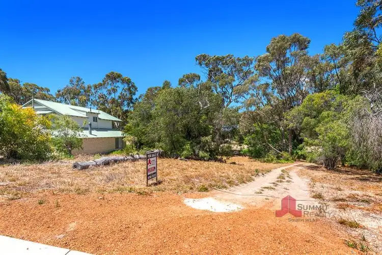 14 Lakeside Terrace, Preston Beach WA 6215