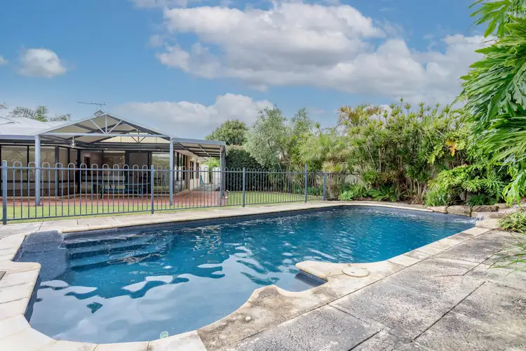 13 Pearce Court, Huntingdale WA 6110