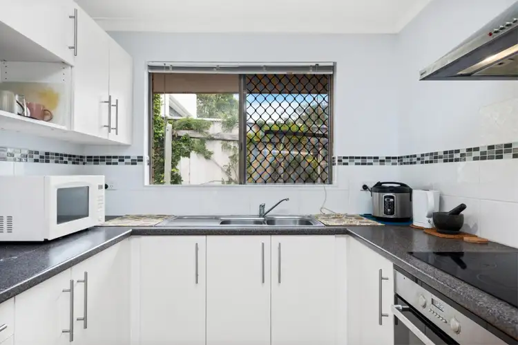 Sixth view of Homely villa listing, 8/44 Croydon Avenue, Yokine WA 6060
