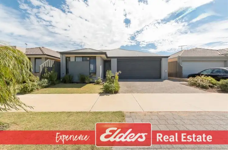 Second view of Homely house listing, 25 Huggins Way, Baldivis WA 6171