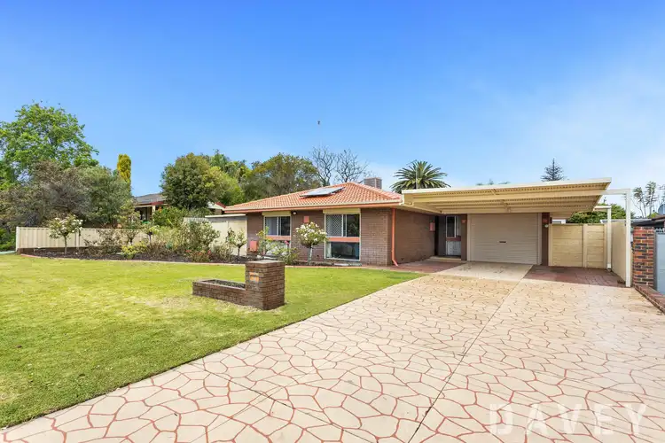 16 Maree Street, Hamersley WA 6022