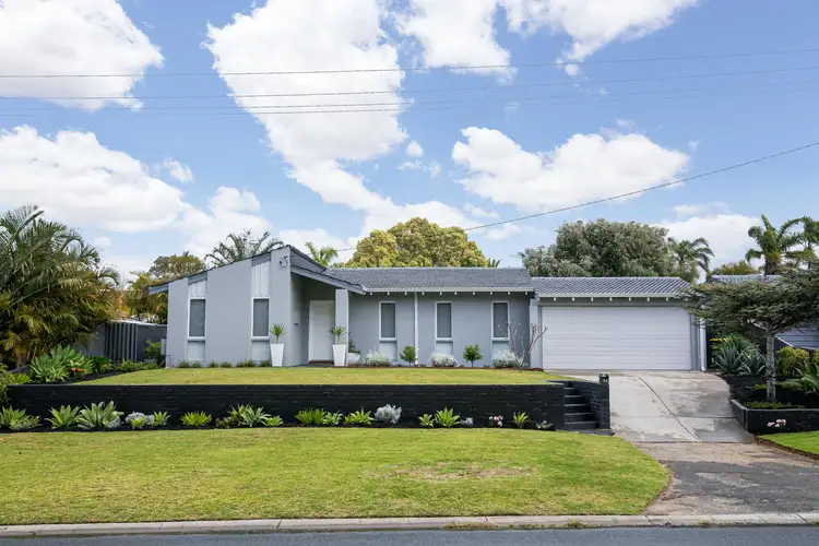 54 Leichhardt Avenue, Padbury WA 6025