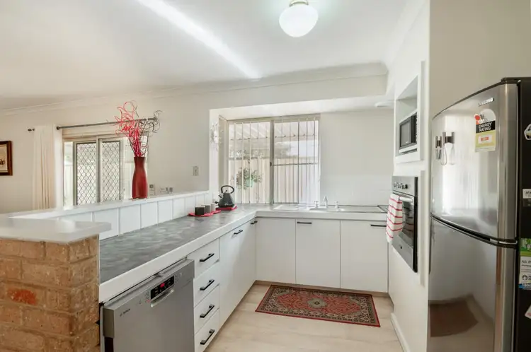 1/7 Greta Place, Thornlie WA 6108