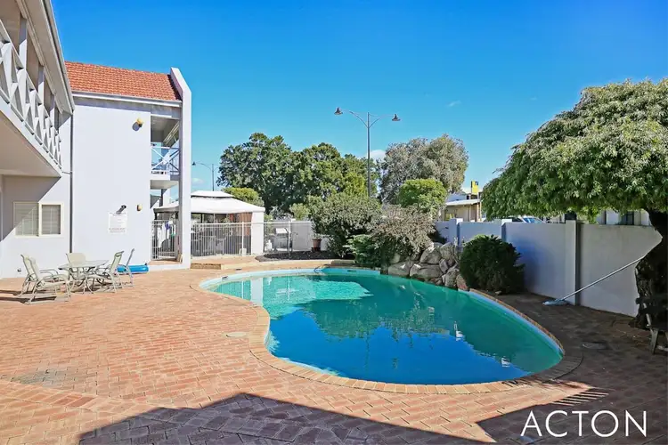 2/1-3 Hackett Street, Mandurah WA 6210