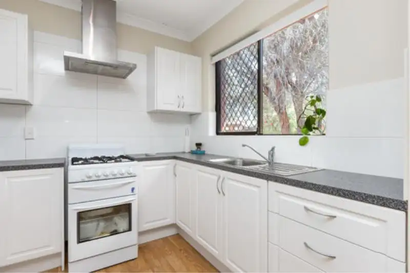 Main view of Homely unit listing, 7/62 Parkside Avenue, Mount Pleasant WA 6153