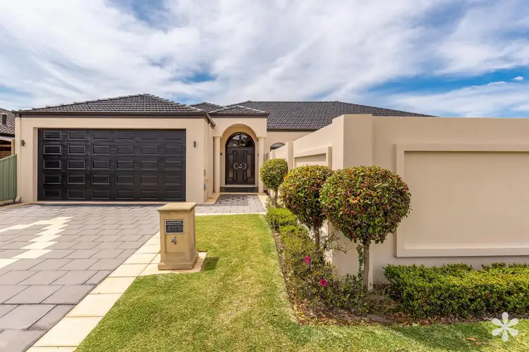 4 Bowler Place, Bull Creek WA 6149