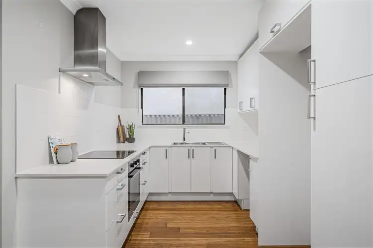 Seventh view of Homely house listing, 8 Mario Way, Craigie WA 6025