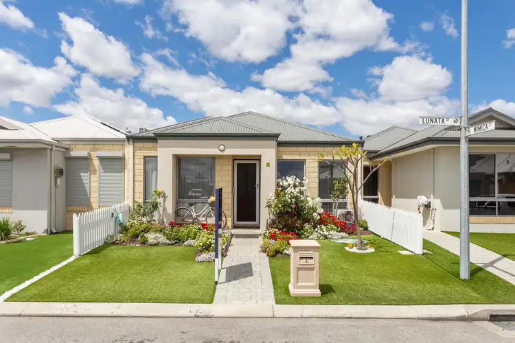 7 Lunata Street, Dayton WA 6055