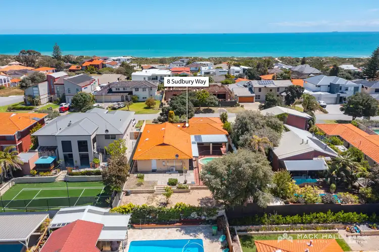 8 Sudbury Way, City Beach WA 6015