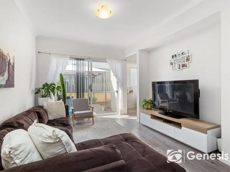 Fifth view of Homely townhouse listing, 4 Gloucester Approach, Brabham WA 6055