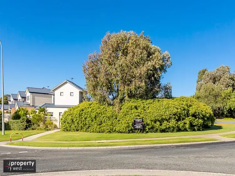 Second view of Homely villa listing, 11/174 Fairway circle, Connolly WA 6027