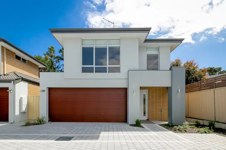 18B Bridgewater Crescent, Karrinyup WA 6018