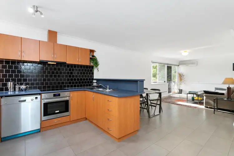 6/1 Lentona Road, Attadale WA 6156