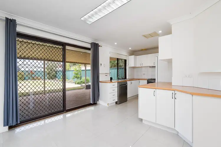 Sixth view of Homely house listing, 43 Mandarin Way, Seville Grove WA 6112
