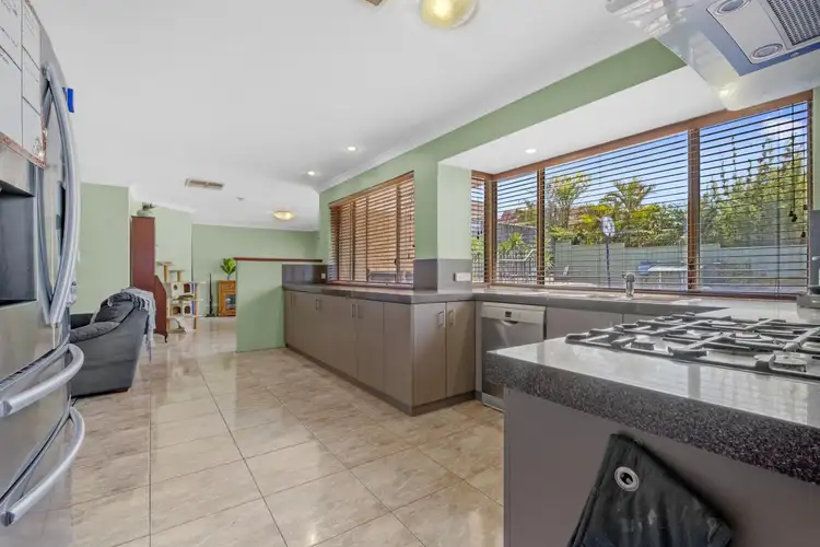 Sixth view of Homely house listing, 39 Merrifield Circle, Leeming WA 6149