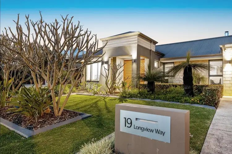 Second view of Homely house listing, 19 Longview Way, The Vines WA 6069