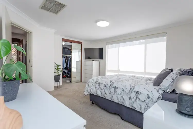 Sixth view of Homely house listing, 10 Devenish Way, Leeming WA 6149