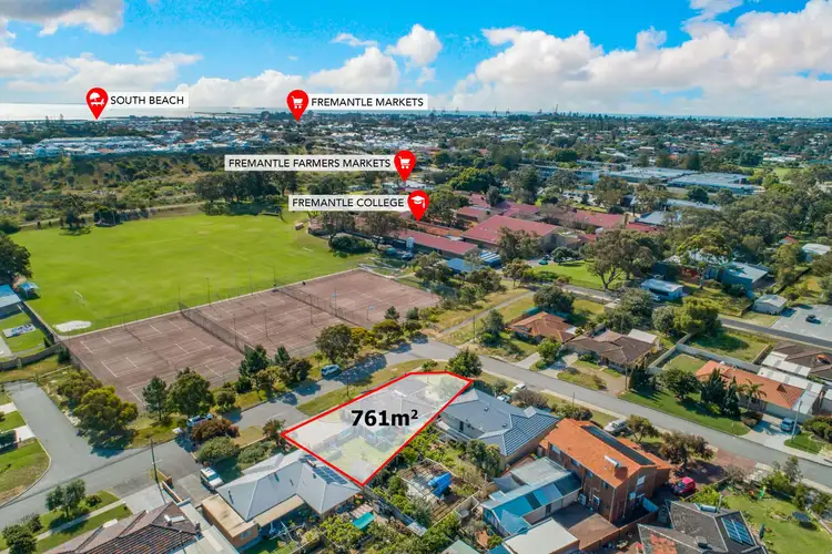 1 Dixon Street, Beaconsfield WA 6162