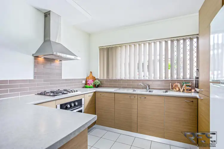 Fifth view of Homely house listing, 2/10 Rinaldo Place, Coolbellup WA 6163