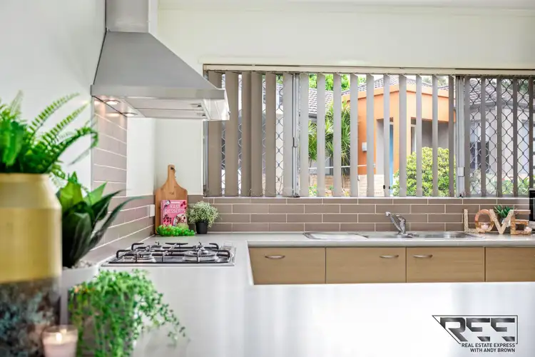 Sixth view of Homely house listing, 2/10 Rinaldo Place, Coolbellup WA 6163