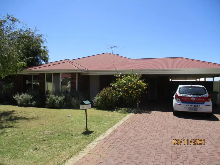17 Berkeley Way, Orelia WA 6167
