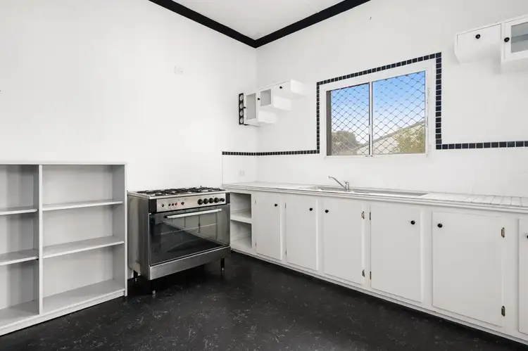 Sixth view of Homely house listing, 8 Hewitt Street, South Kalgoorlie WA 6430