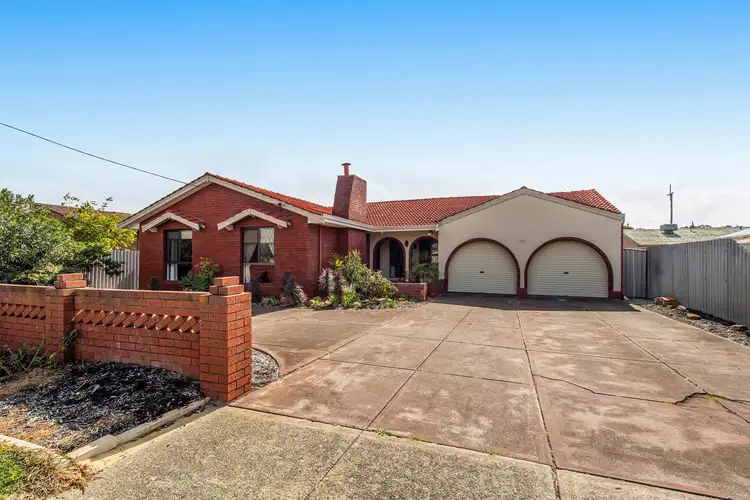 Second view of Homely house listing, 14 Eudanda Place, Cannington WA 6107
