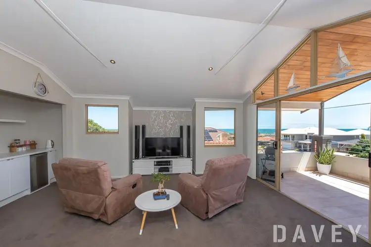 Fourth view of Homely house listing, 14 Jutland Rise, Ocean Reef WA 6027