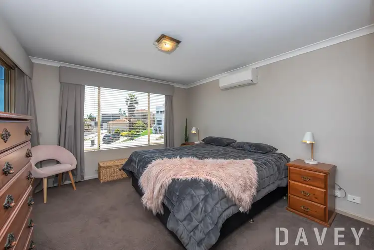 Fifth view of Homely house listing, 14 Jutland Rise, Ocean Reef WA 6027