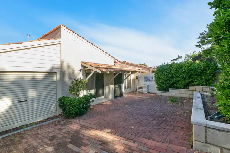Main view of Homely villa listing, 4/20 Queenslea Drive, Claremont WA 6010
